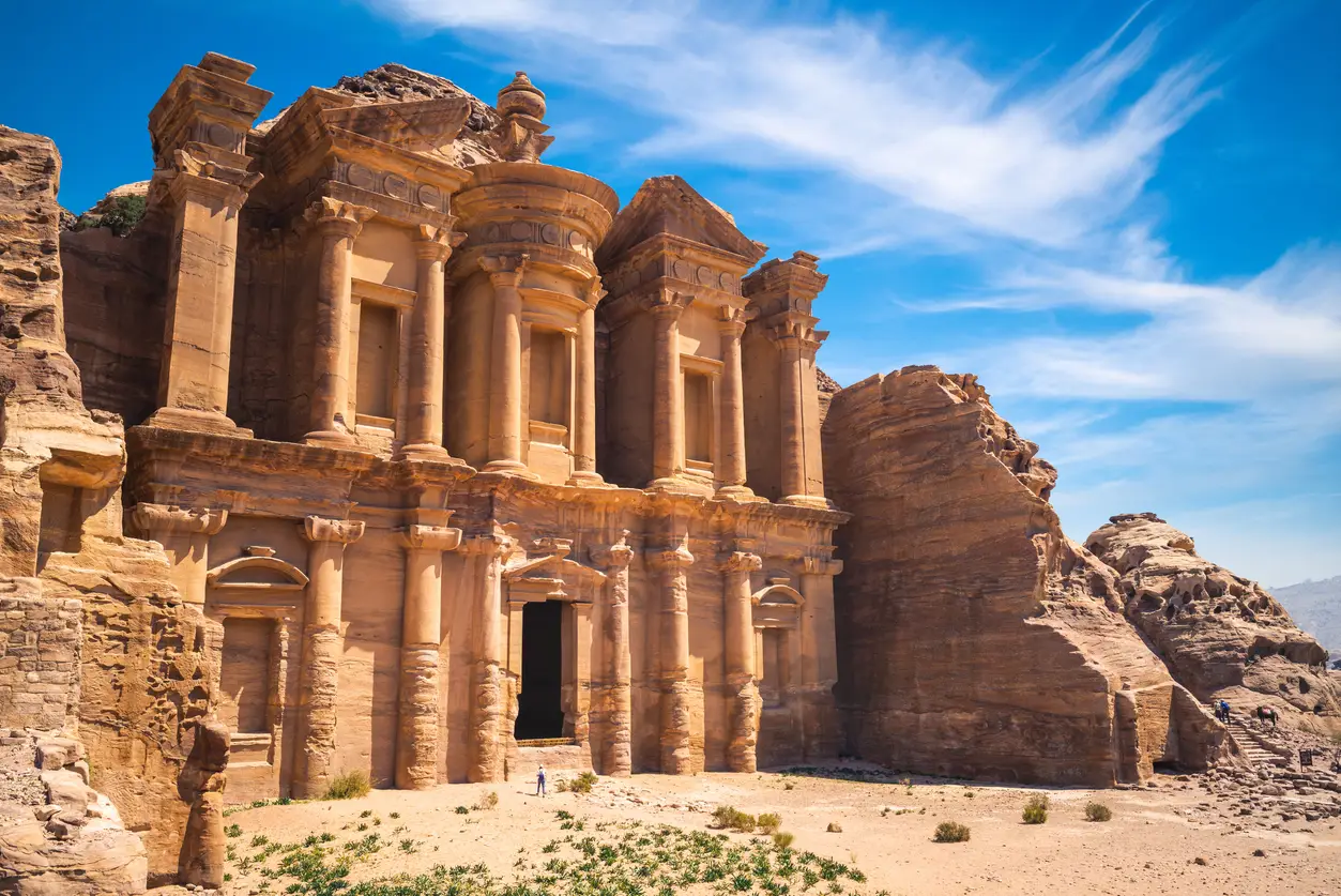 Medaina: Where Ancient Petra Meets Wadi Rum in an Epic Festival — EDM Army news cover image
