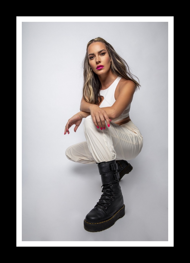 Pretty Pink gets Remix Treatment by Joachim Pastor, Tim Engelhardt and The Element — EDM Army news cover image