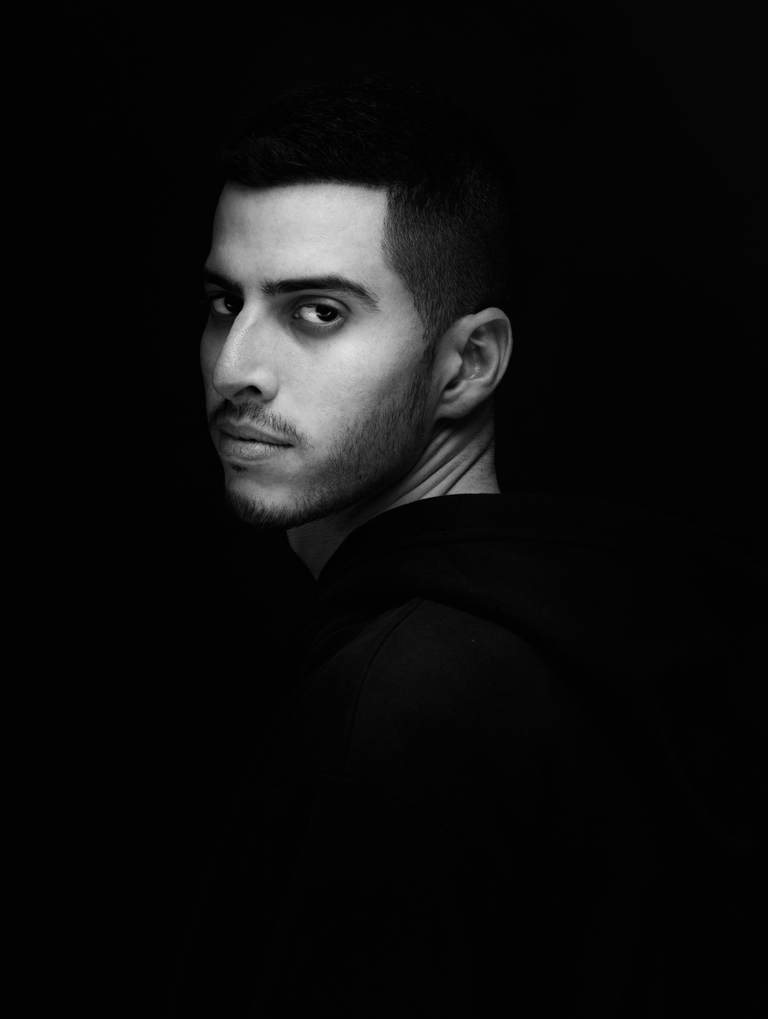 Argentinian Nathan Katz Returns to All Day I Dream for The Parallax EP — EDM Army news cover image