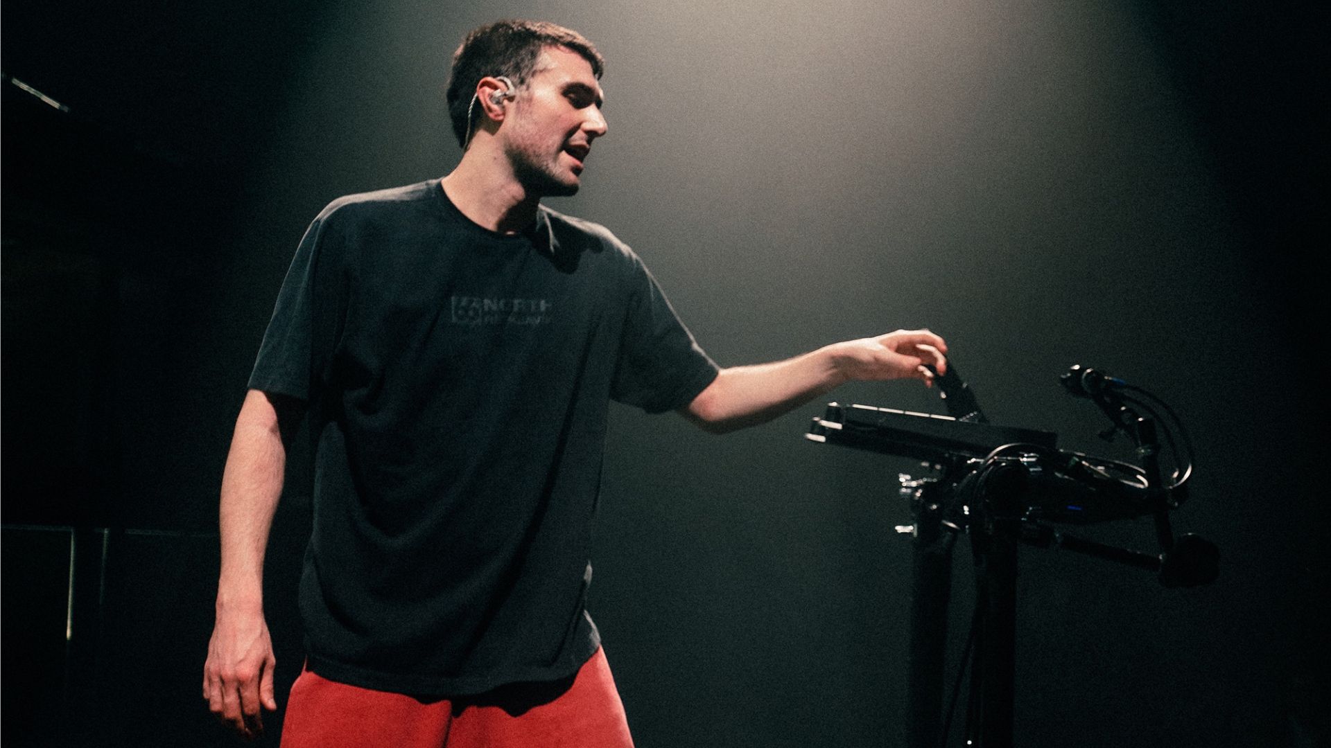 Fred again.. Announces 2024 North American Tour, Places We ve Never Been” — EDM Army news cover image
