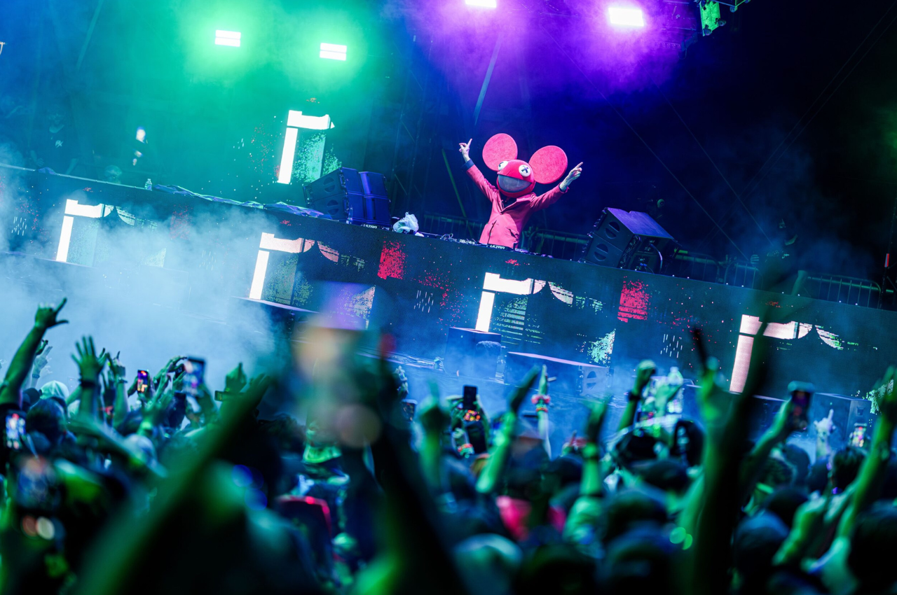 Deadmau5 Blacked Out During His Testpilot B2B With ZHU at Coachella and Later Addressed it With a Public Apology — EDM Army news cover image