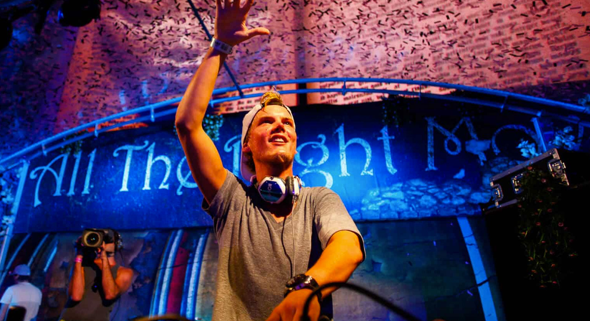 Avicii’s Tomorrowland Sets Drop on Apple Music in Spatial Audio — EDM Army news cover image