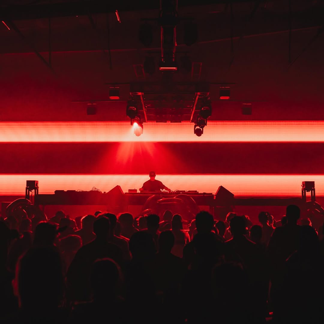 Artist Spotlight: ETHER Reworks College Anthem Jordan Belfort into Festival Material — EDM Army news cover image