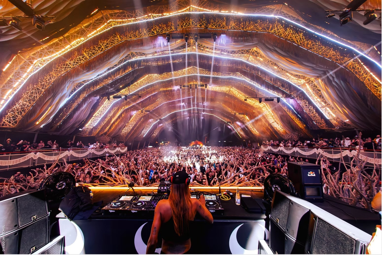 Surreal Park Carnival 2026: Jamie Jones, Seth Troxler, Miss Monique, A:RPIA:R and more unite across three stages — EDM Army news cover image