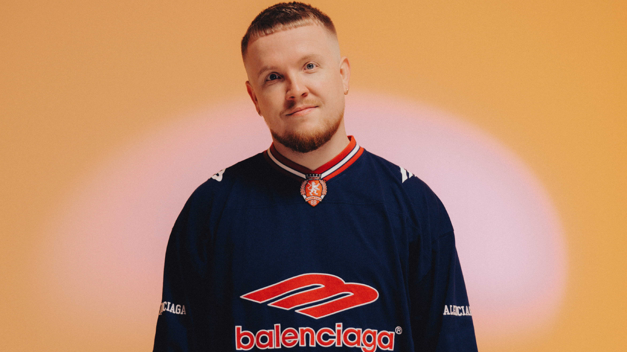 CHRIS STUSSY RELEASES “DARKNESS”, THE LEAD SINGLE FROM HIS DEBUT ALBUM, LOST, FOUND & FORGOTTEN… — EDM Army news cover image