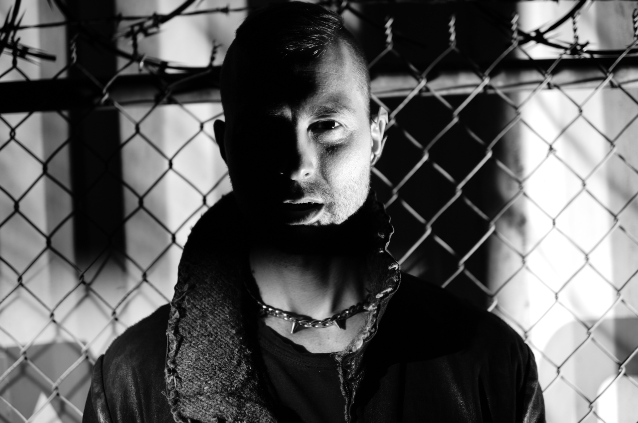 ero808 & Coka Cobra join forces on “Don’t Look Down,” a late-night banger via Deadbeats — EDM Army news cover image