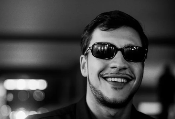 Felipe, the Bulgarian Resonating Across California, Brings Dubby Deep House with ‘Solo’ on Groove-ism — EDM Army news cover image