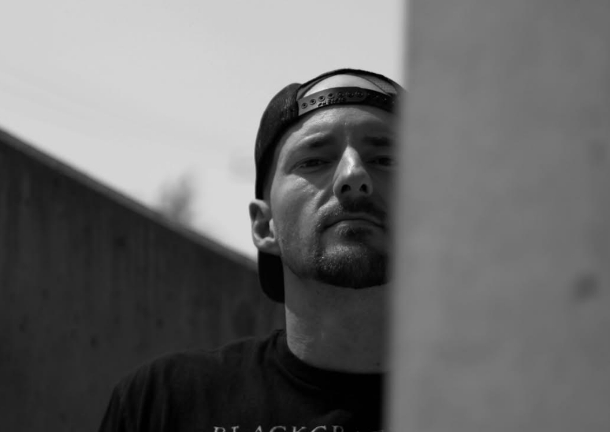 Selfiat Releases Dancefloor DnB Cut “Never Be Alone” via EDMArmy Records
